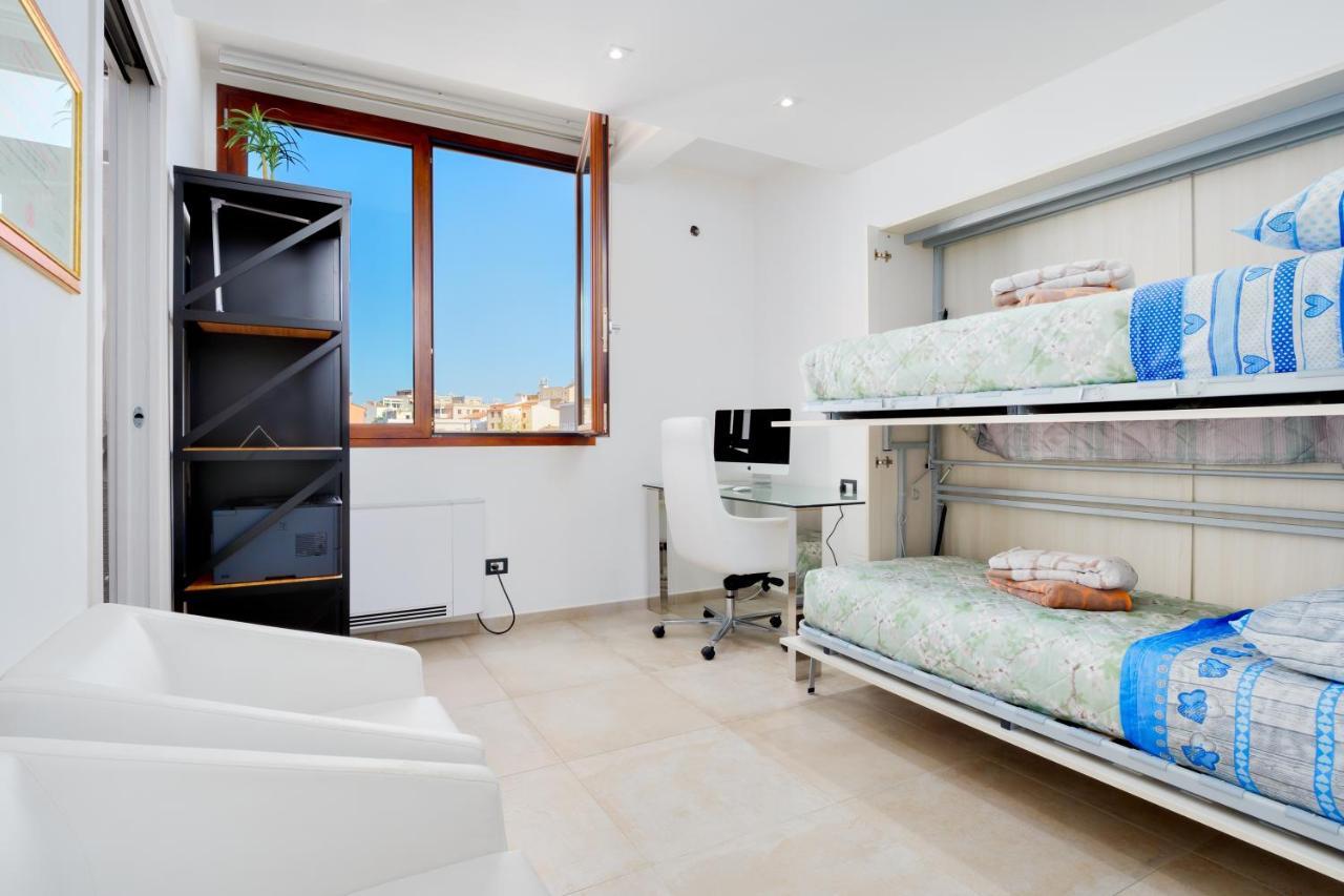 Window On The Sea Apartment Olbia Ngoại thất bức ảnh